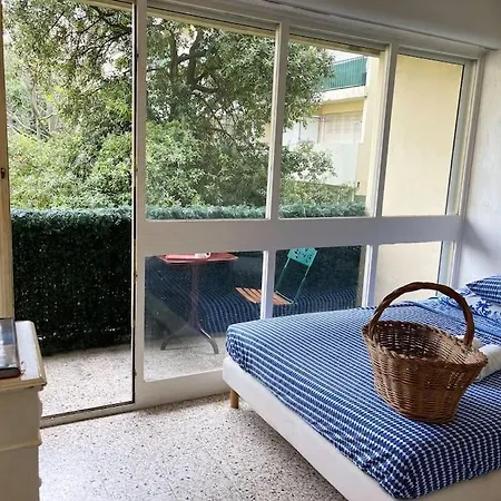 Au Coeur D'aix Avec Balcon Et Parking *
